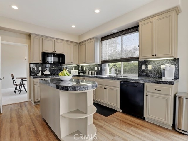 4 Bed Home for Sale in Newbury Park, California