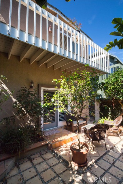 1732 Goodman Avenue, Redondo Beach, California 90278, 3 Bedrooms Bedrooms, ,2 BathroomsBathrooms,Residential,Sold,Goodman,SB18169105