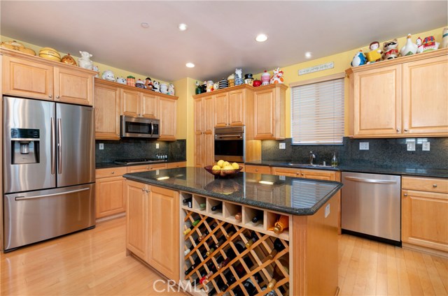 2005 Plant Avenue, Redondo Beach, California 90278, 4 Bedrooms Bedrooms, ,2 BathroomsBathrooms,Residential,Sold,Plant,SB20174146