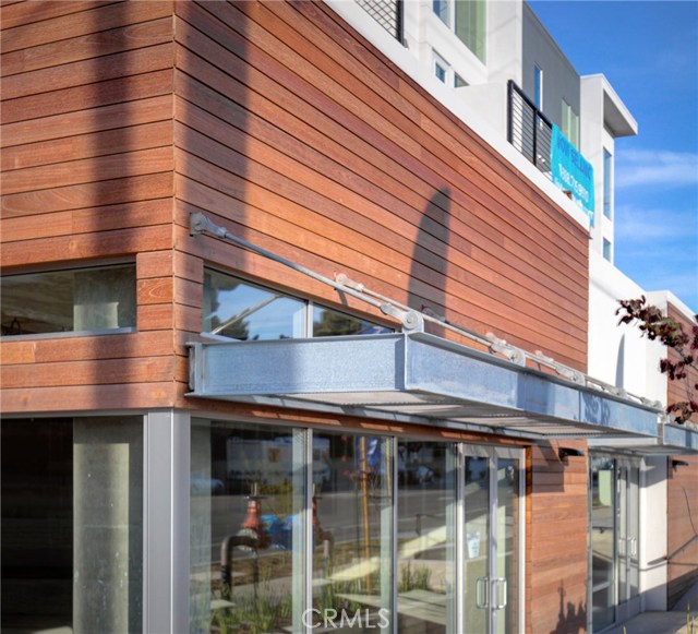 1920 Pacific Coast Highway, Redondo Beach, California 90277, 3 Bedrooms Bedrooms, ,3 BathroomsBathrooms,Residential,Sold,Pacific Coast Highway,OC20082451