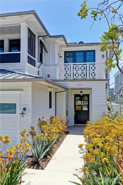 3312 Poinsettia, Manhattan Beach, California 90266, 5 Bedrooms Bedrooms, ,2 BathroomsBathrooms,Residential,Sold,Poinsettia,SB17105974