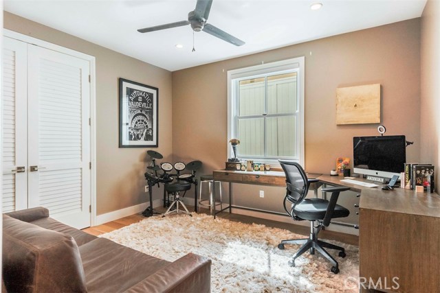 2113 Chestnut Avenue, Manhattan Beach, California 90266, 5 Bedrooms Bedrooms, ,5 BathroomsBathrooms,Residential,Sold,Chestnut,SB20195476