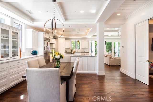 1905 Elm Avenue, Manhattan Beach, California 90266, 5 Bedrooms Bedrooms, ,5 BathroomsBathrooms,Residential,Sold,Elm,SB19169509