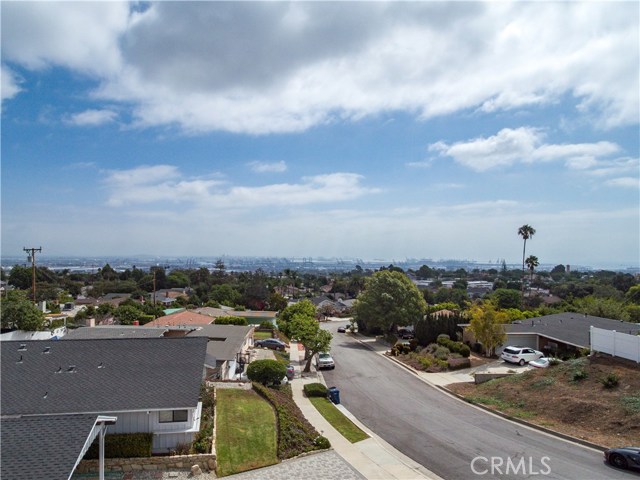 2077 Upland Street, Rancho Palos Verdes, California 90275, 4 Bedrooms Bedrooms, ,2 BathroomsBathrooms,Residential,Sold,Upland,SB19123403