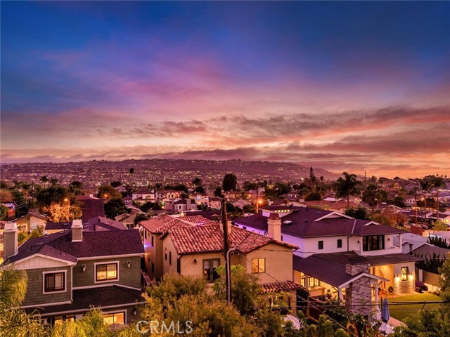 1032 Avenue A, Redondo Beach, California 90277, 5 Bedrooms Bedrooms, ,4 BathroomsBathrooms,Residential,Sold,Avenue A,PV20256766