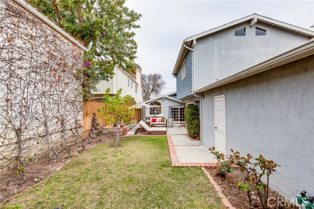 720 36th Street, Manhattan Beach, California 90266, 3 Bedrooms Bedrooms, ,2 BathroomsBathrooms,Residential,Sold,36th,SB19043240