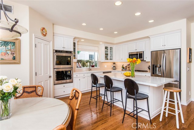 2904 Elm Avenue, Manhattan Beach, California 90266, 4 Bedrooms Bedrooms, ,4 BathroomsBathrooms,Residential,Sold,Elm,SB20184212