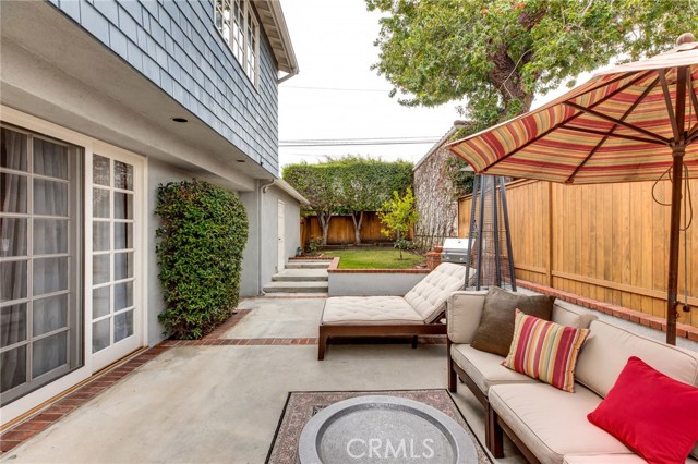 720 36th Street, Manhattan Beach, California 90266, 3 Bedrooms Bedrooms, ,2 BathroomsBathrooms,Residential,Sold,36th,SB19043240