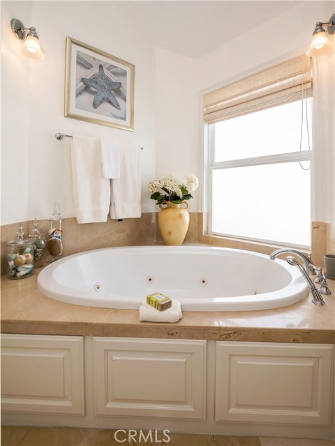 2306 John Street, Manhattan Beach, California 90266, 5 Bedrooms Bedrooms, ,4 BathroomsBathrooms,Residential,Sold,John,SB19259547