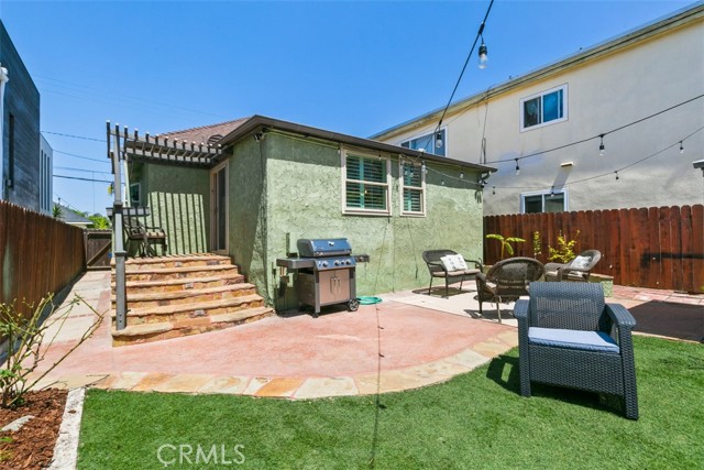 654 8th Street, Hermosa Beach, California 90254, 3 Bedrooms Bedrooms, ,1 BathroomBathrooms,Residential,Sold,8th,OC21085507