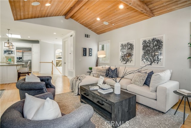 436 23rd Place, Manhattan Beach, California 90266, 3 Bedrooms Bedrooms, ,1 BathroomBathrooms,Residential,Sold,23rd,SB21027997