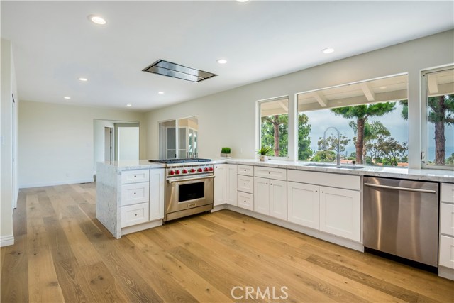 1720 Via Boronada, Palos Verdes Estates, California 90274, 4 Bedrooms Bedrooms, ,2 BathroomsBathrooms,Residential,Sold,Via Boronada,PV17158318