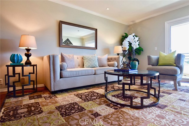 700 Esplanade, Redondo Beach, California 90277, 2 Bedrooms Bedrooms, ,2 BathroomsBathrooms,Residential,Sold,Esplanade,PW17170897