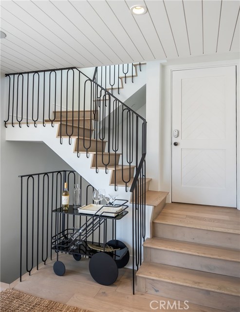 232 17th Street, Manhattan Beach, California 90266, 4 Bedrooms Bedrooms, ,1 BathroomBathrooms,Residential,Sold,17th,SB20151551