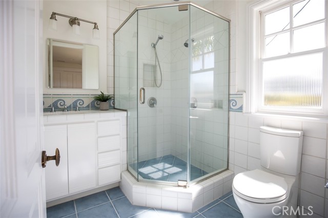 400 1st Street, Manhattan Beach, California 90266, 5 Bedrooms Bedrooms, ,5 BathroomsBathrooms,Residential,Sold,1st,SB21021125