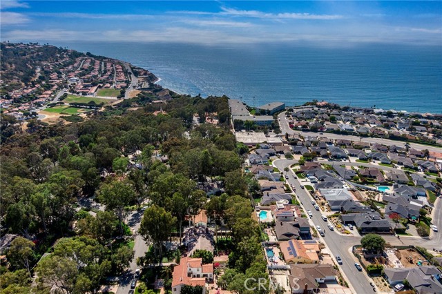 2505 Via La Selva, Palos Verdes Estates, California 90274, 4 Bedrooms Bedrooms, ,3 BathroomsBathrooms,Residential,Sold,Via La Selva,SB21105315