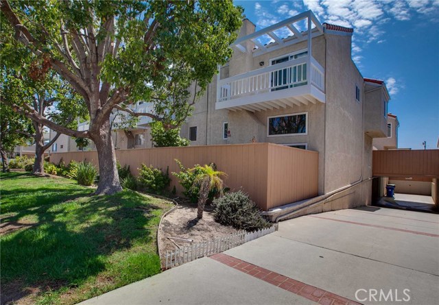 2310 Vanderbilt Lane, Redondo Beach, California 90278, 3 Bedrooms Bedrooms, ,3 BathroomsBathrooms,Residential,Sold,Vanderbilt,PV19269990