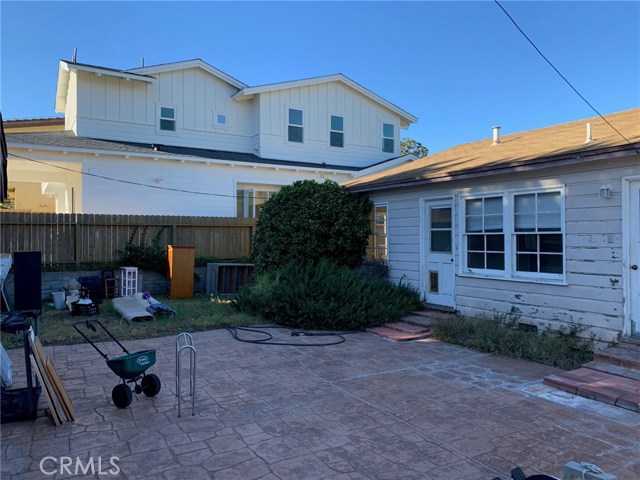 1612 Chestnut Avenue, Manhattan Beach, California 90266, 3 Bedrooms Bedrooms, ,1 BathroomBathrooms,Residential,Sold,Chestnut,SB18250847