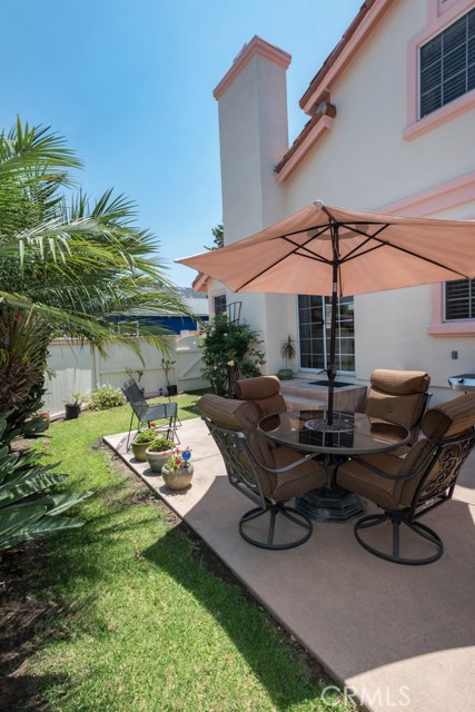 2303 Nelson Avenue, Redondo Beach, California 90278, 3 Bedrooms Bedrooms, ,2 BathroomsBathrooms,Residential,Sold,Nelson,PV17152691