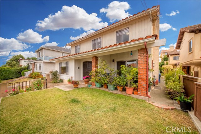1720 Harriman Lane, Redondo Beach, California 90278, 4 Bedrooms Bedrooms, ,2 BathroomsBathrooms,Residential,Sold,Harriman,SB20111040