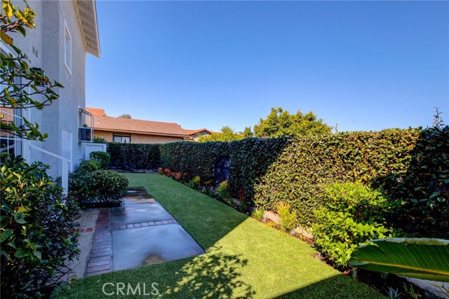 1933 Voorhees Avenue, Redondo Beach, California 90278, ,Residential Income,Sold,Voorhees,SB20047937