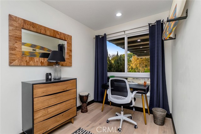 636 Vincent Park #A, Redondo Beach, California 90277, 3 Bedrooms Bedrooms, ,2 BathroomsBathrooms,Residential,Sold,Vincent Park #A,SB20200007