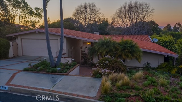 2105 Via Estudillo, Palos Verdes Estates, California 90274, 4 Bedrooms Bedrooms, ,2 BathroomsBathrooms,Residential,Sold,Via Estudillo,PV21049061