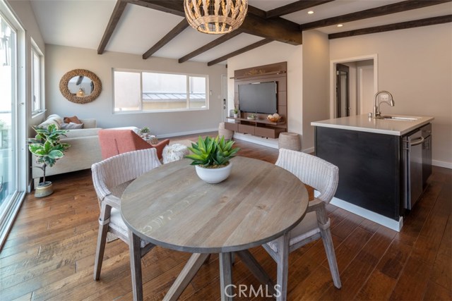 317 Gull Street, Manhattan Beach, California 90266, ,Residential Income,Sold,Gull,SB20171706