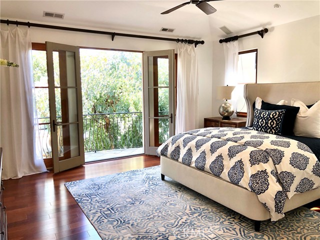 2312 Poinsettia Avenue, Manhattan Beach, California 90266, 5 Bedrooms Bedrooms, ,5 BathroomsBathrooms,Residential,Sold,Poinsettia,SB20236689