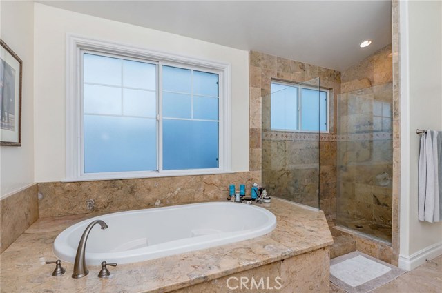 844 Avenue B, Redondo Beach, California 90277, 5 Bedrooms Bedrooms, ,5 BathroomsBathrooms,Residential,Sold,Avenue B,SB20039322