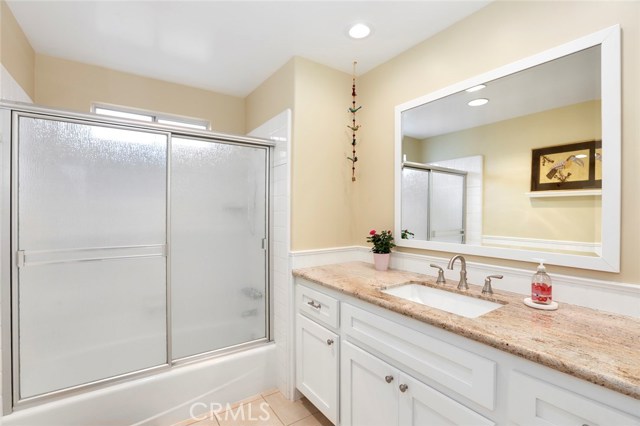429 Bayview Drive, Hermosa Beach, California 90254, 3 Bedrooms Bedrooms, ,3 BathroomsBathrooms,Residential,Sold,Bayview,SB18034474