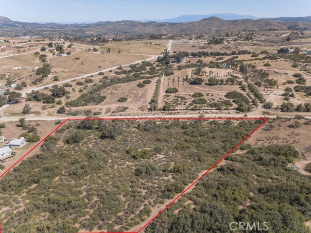 40855 Calle Vecina
