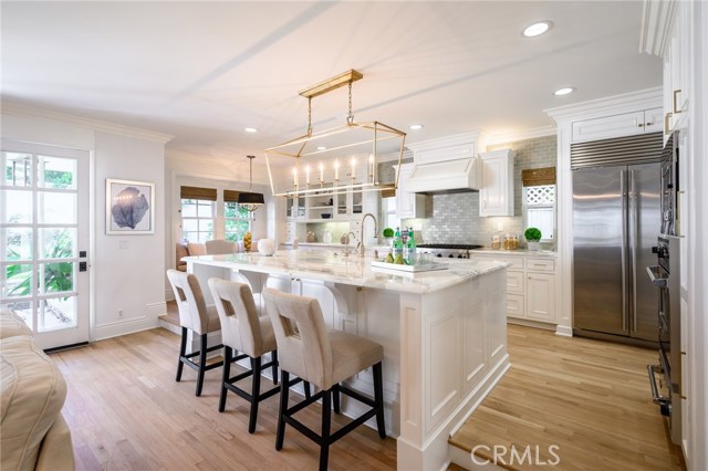 742 27th Street, Manhattan Beach, California 90266, 4 Bedrooms Bedrooms, ,3 BathroomsBathrooms,Residential,Sold,27th,SB19194302