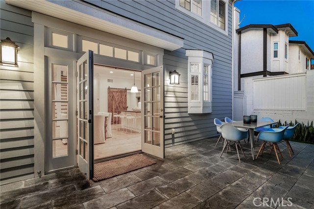 2604 Huntington Lane, Redondo Beach, California 90278, 5 Bedrooms Bedrooms, ,3 BathroomsBathrooms,Residential,Sold,Huntington,SB20209984