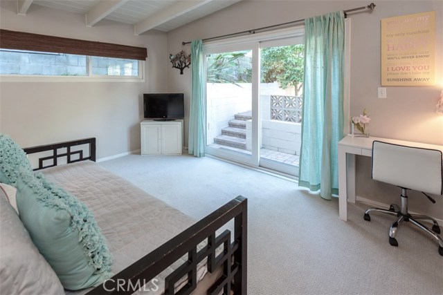 2105 Walnut Avenue, Manhattan Beach, California 90266, 4 Bedrooms Bedrooms, ,2 BathroomsBathrooms,Residential,Sold,Walnut,SB19018685