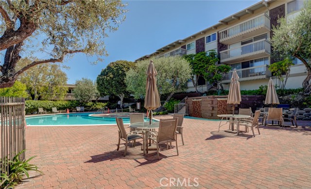 6542 Ocean Crest Drive, Rancho Palos Verdes, California 90275, 1 Bedroom Bedrooms, ,1 BathroomBathrooms,Residential,Sold,Ocean Crest,PV20157617