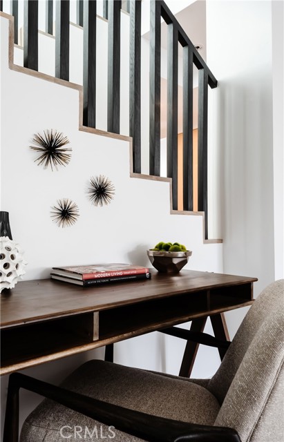 587 36th Street, Manhattan Beach, California 90266, 3 Bedrooms Bedrooms, ,2 BathroomsBathrooms,Residential,Sold,36th,SB21105044