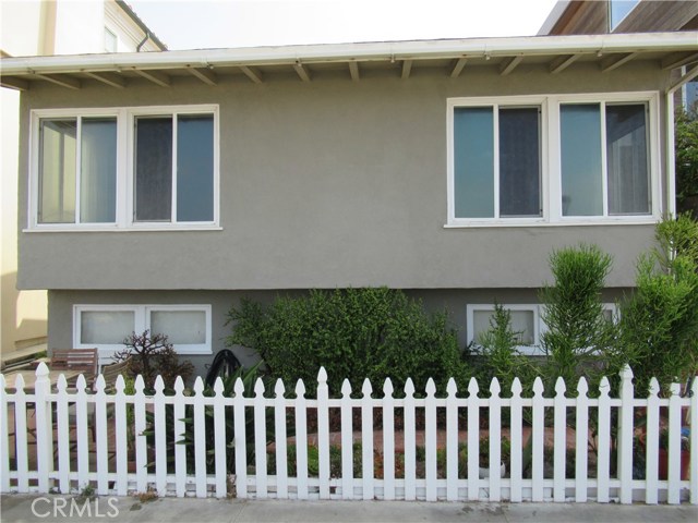 2416 The Strand, Manhattan Beach, California 90266, ,Residential Income,Sold,The Strand,SB17185123