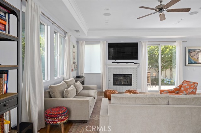 2019 Farrell Avenue, Redondo Beach, California 90278, 4 Bedrooms Bedrooms, ,4 BathroomsBathrooms,Residential,Sold,Farrell,SB20115506