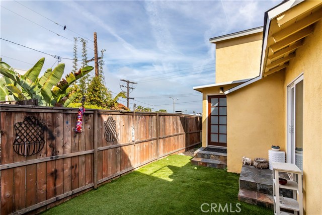 320 Rosecrans Avenue, Manhattan Beach, California 90266, ,Residential Income,Sold,Rosecrans,SB20143180