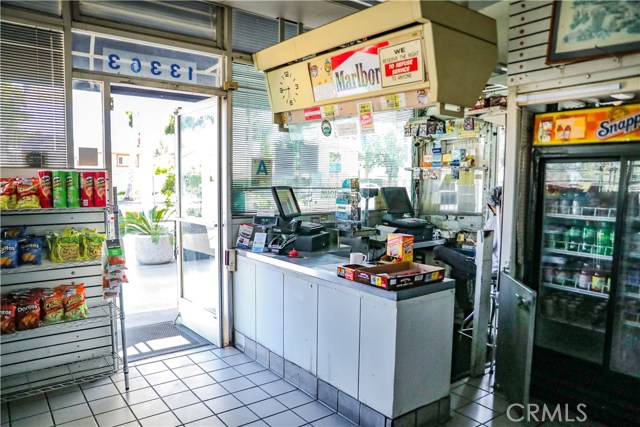 Artesia, 90703, ,Commercial,For Sale,Artesia,PW20176833