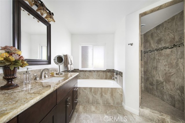 202 Juanita Avenue, Redondo Beach, California 90277, 4 Bedrooms Bedrooms, ,3 BathroomsBathrooms,Residential,Sold,Juanita,SB20150379