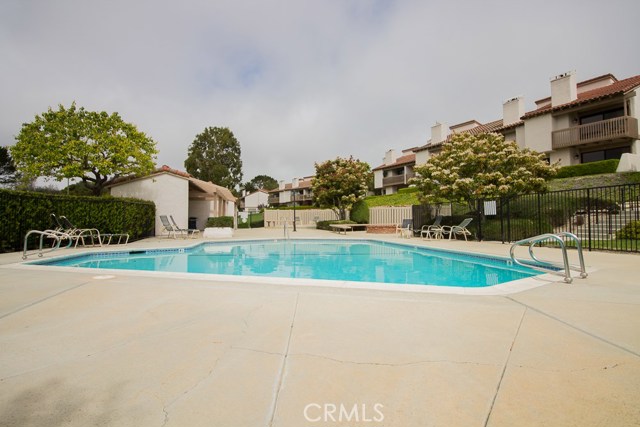 11 Seaview Drive, Rolling Hills Estates, California 90274, 3 Bedrooms Bedrooms, ,3 BathroomsBathrooms,Residential,Sold,Seaview,SB17072749