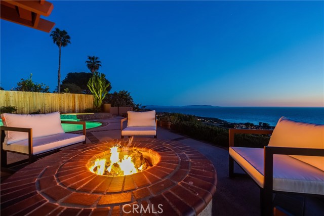 30623 Rue De La Pierre, Rancho Palos Verdes, California 90275, 4 Bedrooms Bedrooms, ,2 BathroomsBathrooms,Residential,Sold,Rue De La Pierre,PV18092164