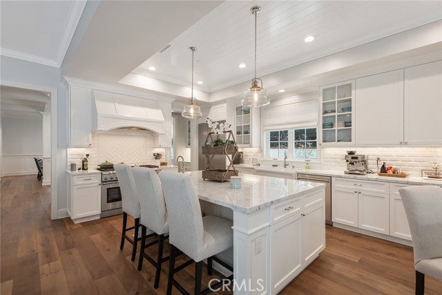 2201 Oak Avenue, Manhattan Beach, California 90266, 5 Bedrooms Bedrooms, ,5 BathroomsBathrooms,Residential,Sold,Oak,SB21126530