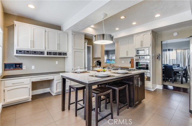 1918 Ruhland Avenue, Redondo Beach, California 90278, 3 Bedrooms Bedrooms, ,3 BathroomsBathrooms,Residential,Sold,Ruhland,SB21056807