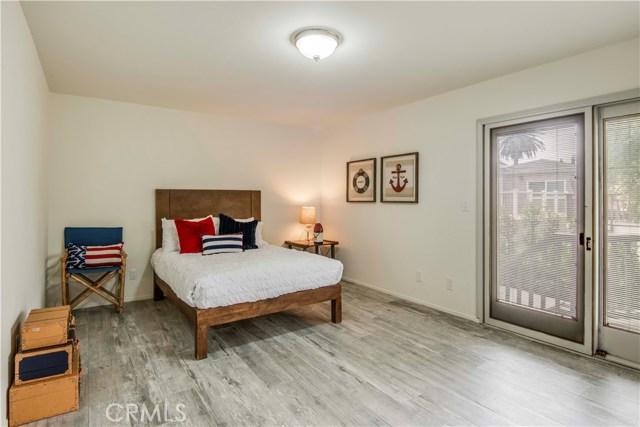 1023 4th Street, Hermosa Beach, California 90254, 3 Bedrooms Bedrooms, ,2 BathroomsBathrooms,Residential,Sold,4th,SB19152573