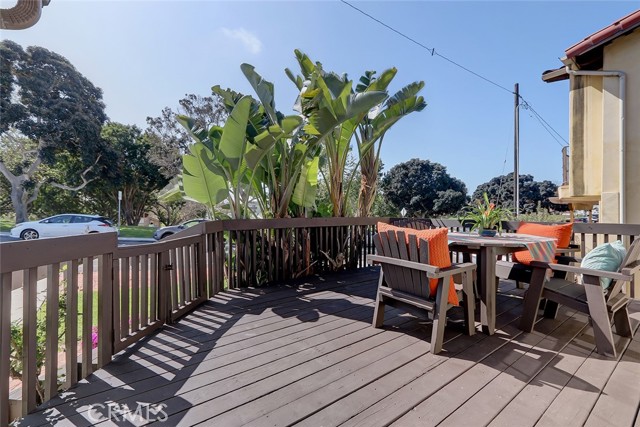 501 Gould Avenue, Hermosa Beach, California 90254, 3 Bedrooms Bedrooms, ,1 BathroomBathrooms,Residential,Sold,Gould,SB21053558