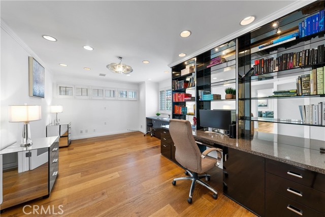 712 Highland Avenue, Manhattan Beach, California 90266, 3 Bedrooms Bedrooms, ,4 BathroomsBathrooms,Residential,Sold,Highland,SB21087613