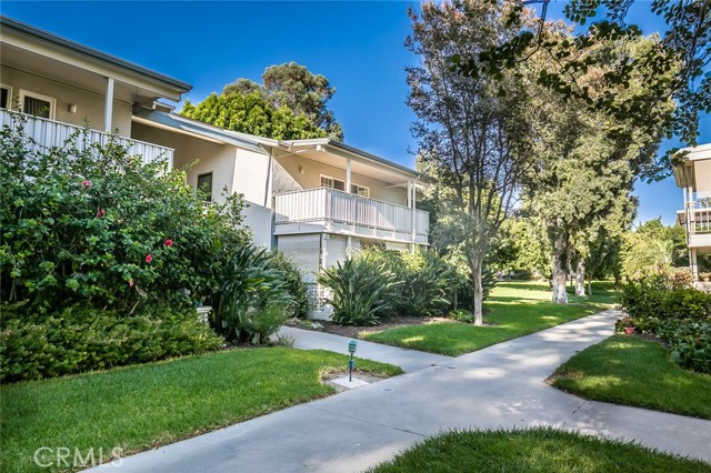 Photo of 226 Avenida Majorca #Q, Laguna Woods, CA 92637